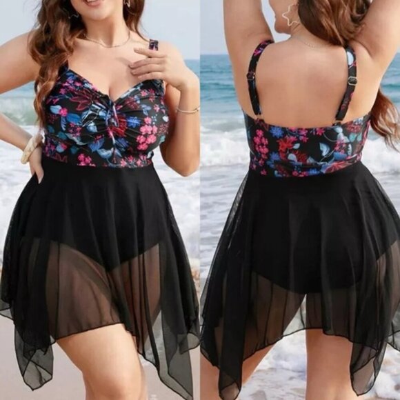 BloomChic one piece swimsuit size 22 - Picture 8 of 8